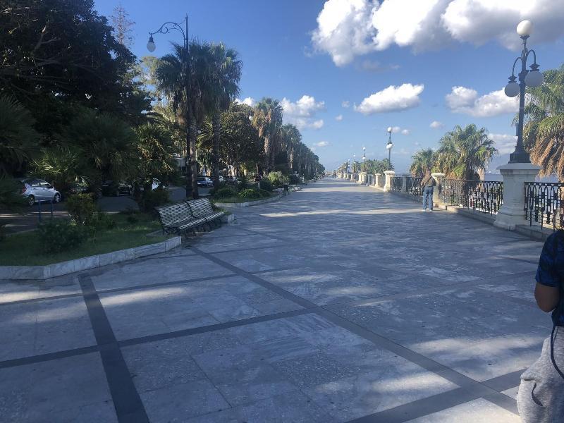B&B H224 Reggio di Calabria Dış mekan fotoğraf