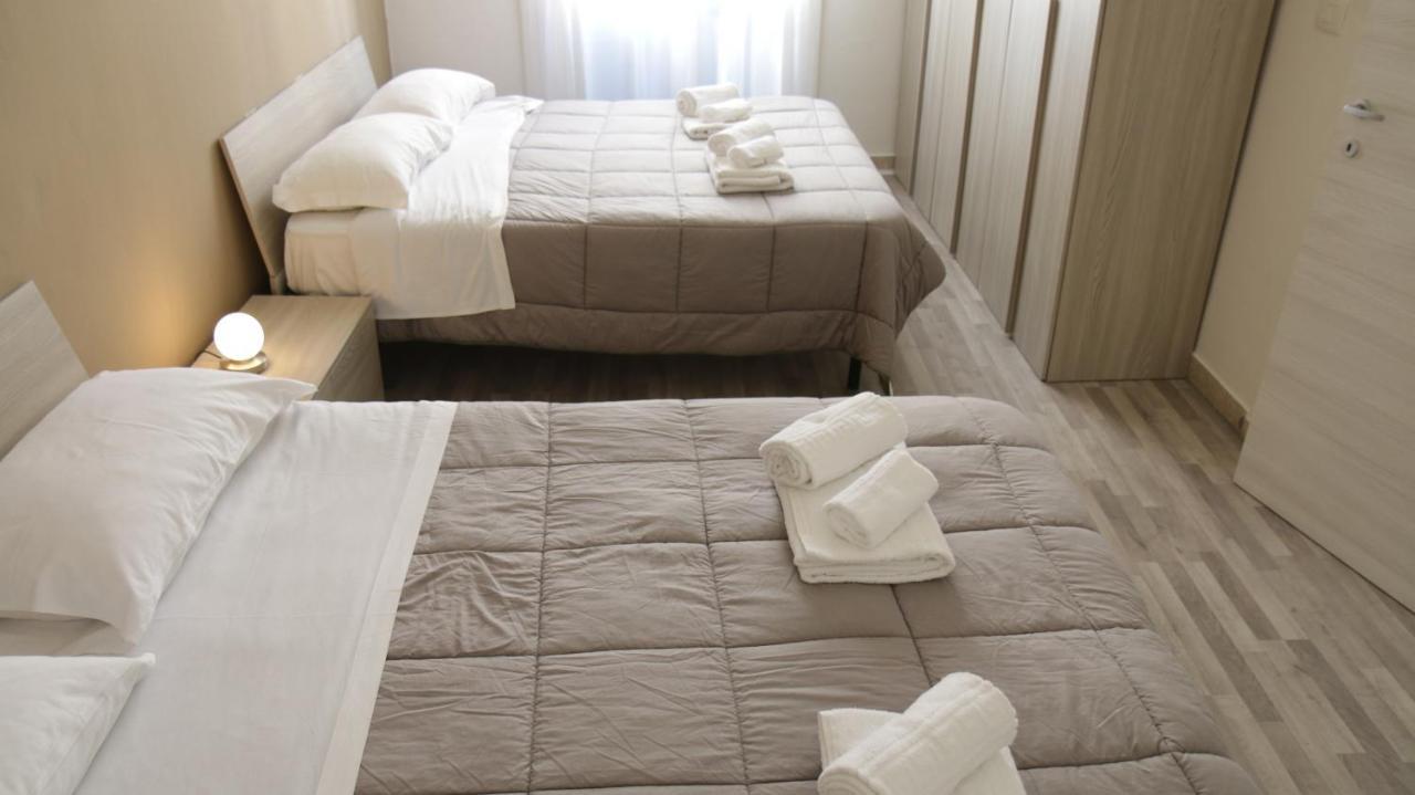 B&B H224 Reggio di Calabria Dış mekan fotoğraf